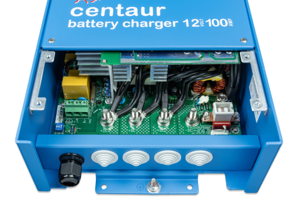Victron® Centaur Ladegerät 12/100 12V 100A 120-240V